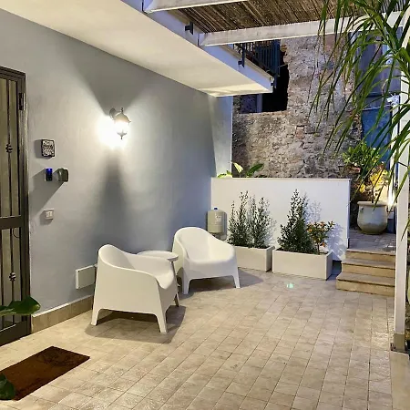 Esotica Con Bagno Privato E Terrazzo Appartamento