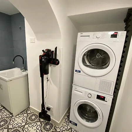 아파트 With Bathroom And Private Terrace 카타니아