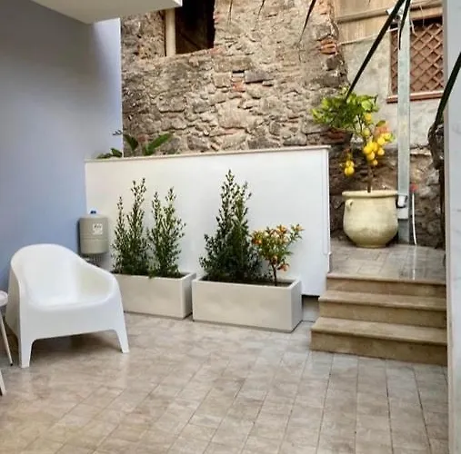 With Bathroom And Private Terrace 아파트 *